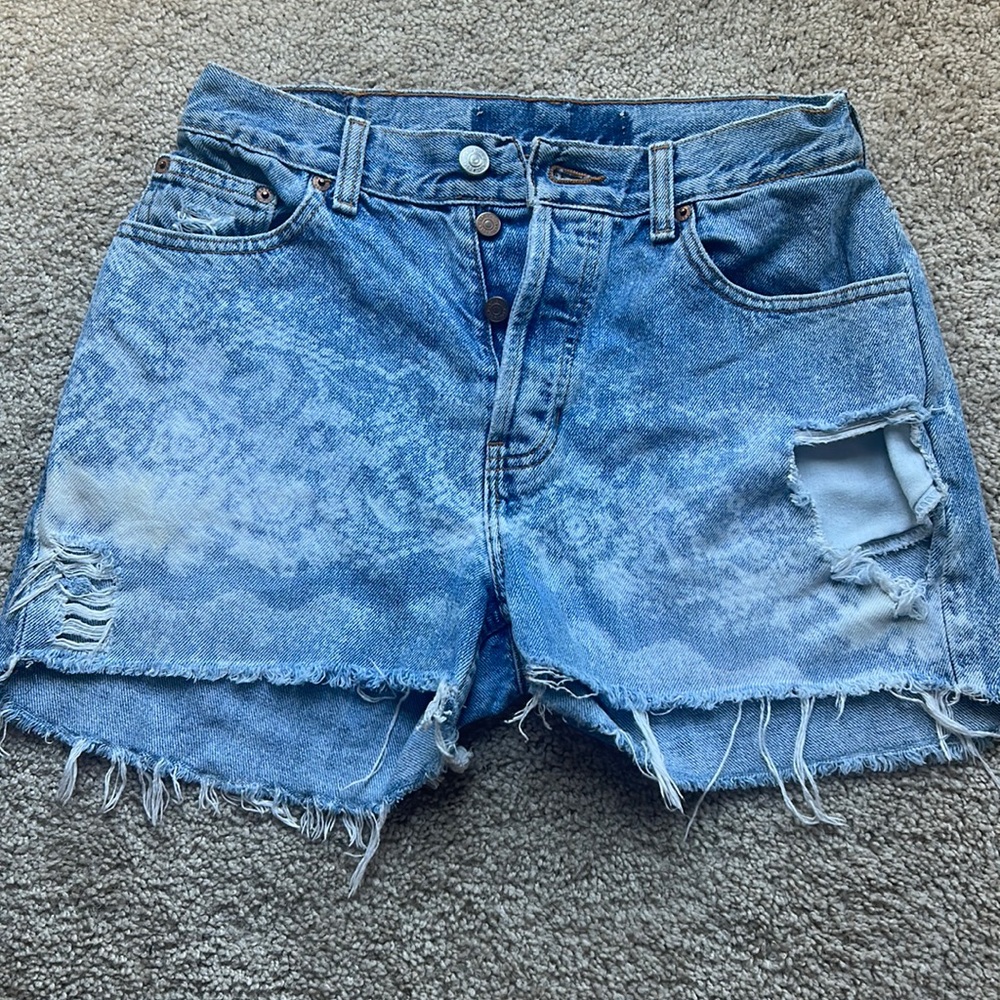 Cutest “deadhead” shorts